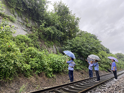 4.1鐵路沿線檢查.jpg